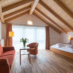 Superior Zimmer mit Kingsize-Bett